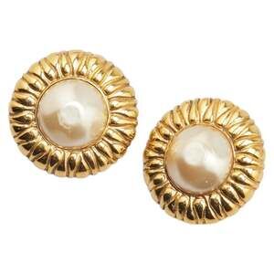 Chanel Vintage Earrings Pearl Gold-Tone #209268C45B